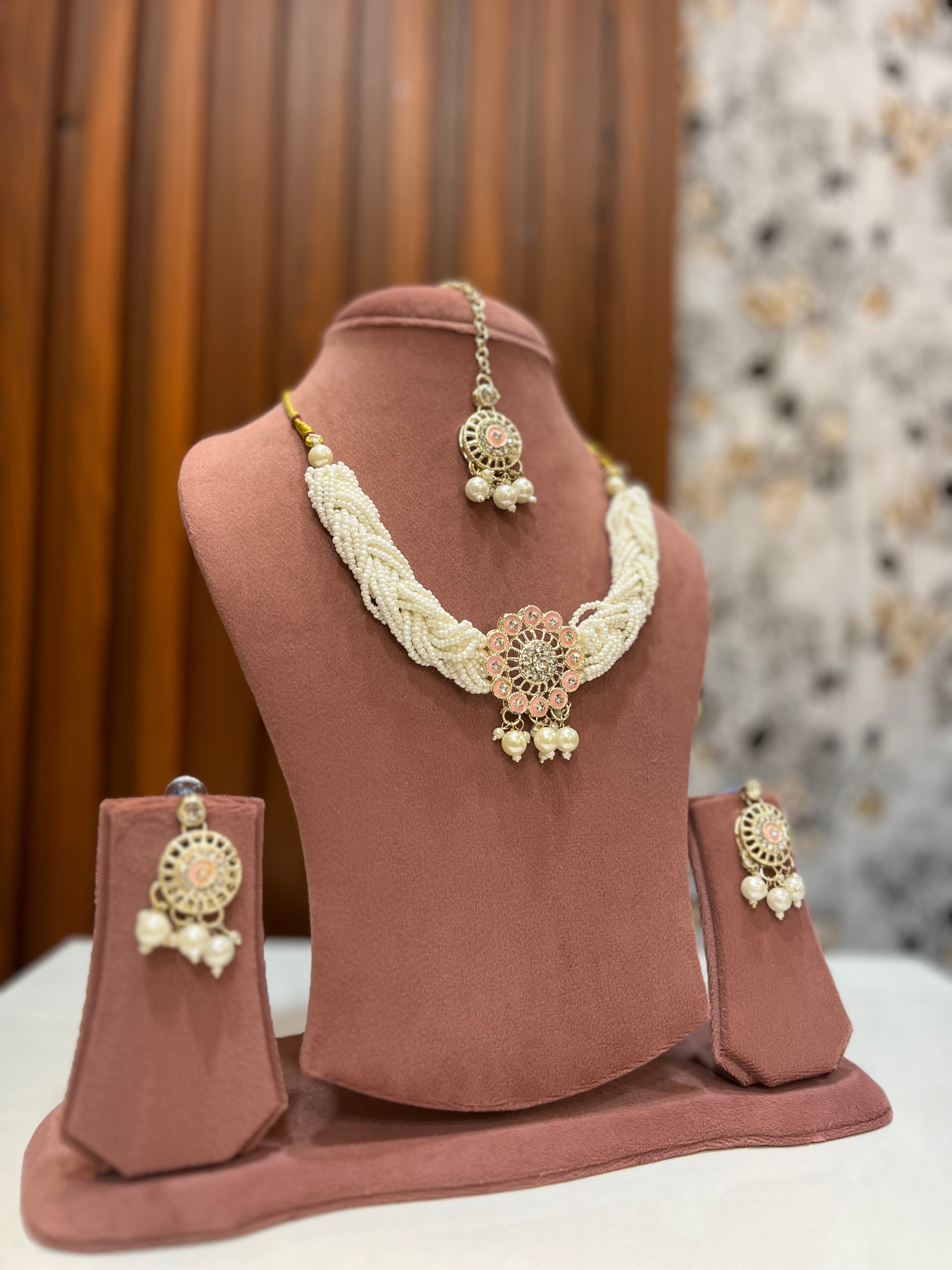 Elegant Sparkles Royal Pearl Stone Necklace Set