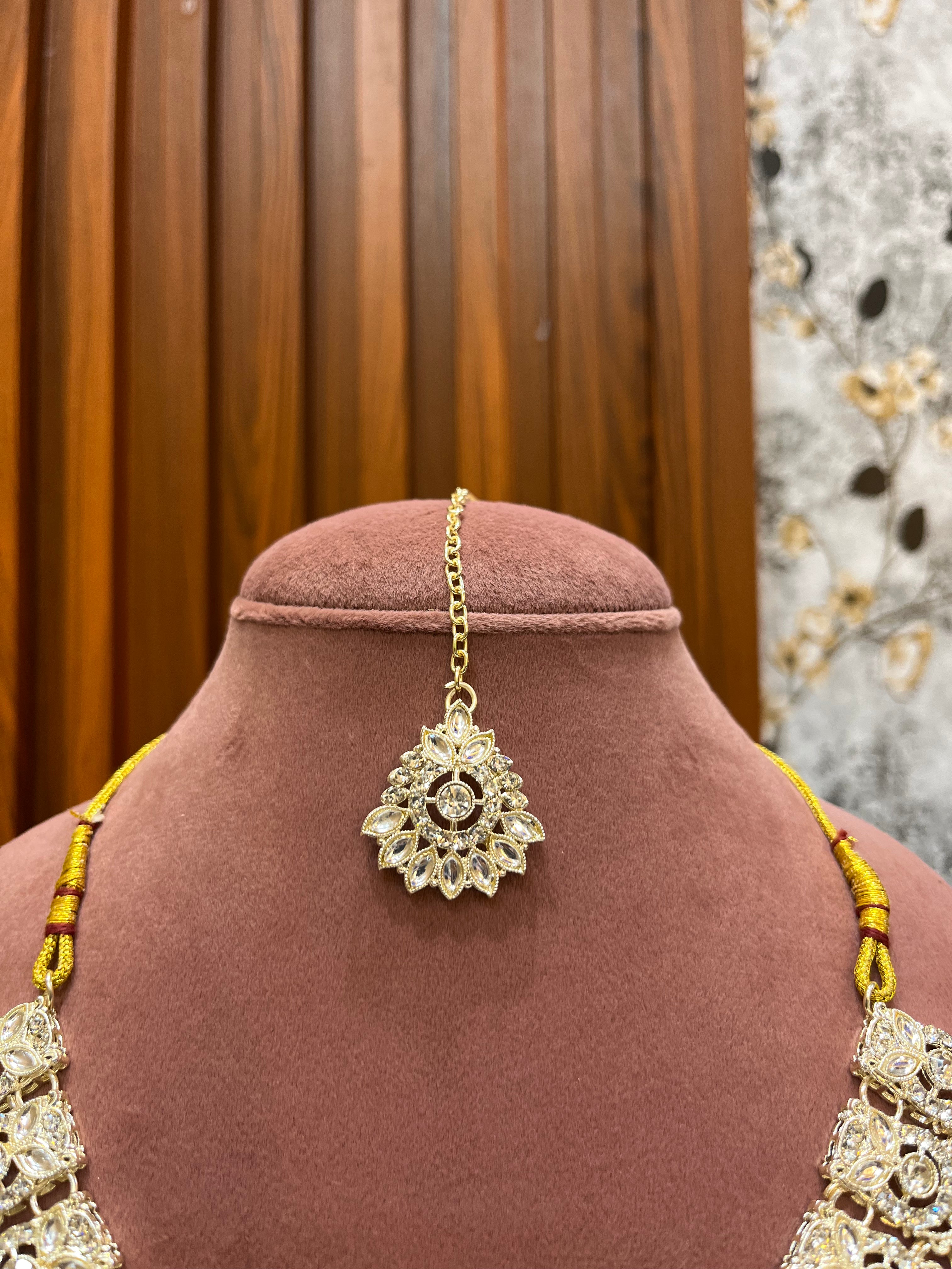 Elegant Sparkles Royal Kundan Stone Necklace Set