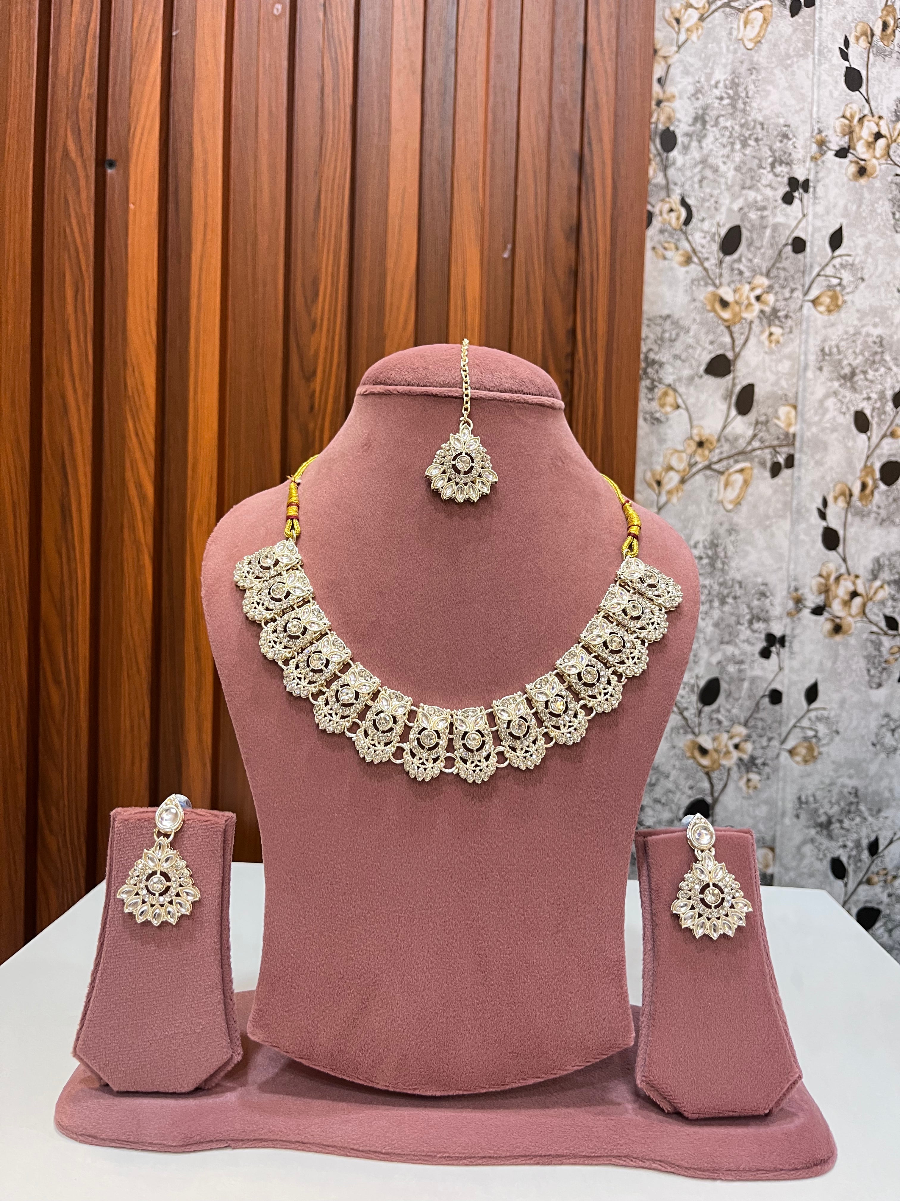 Elegant Sparkles Royal Kundan Stone Necklace Set